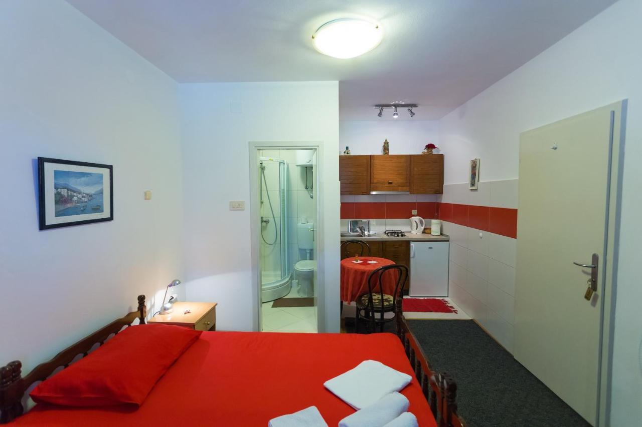 Studio Apartment Boksic Mlini Ngoại thất bức ảnh